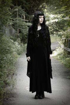 Goth Outfit Ideas, Hippie Goth, Mori Fashion, Goth Look