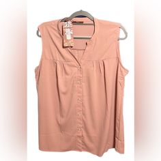 Sleeveless Tank, Pink/Peach, Xl, Loose Fit, Brand Is Gaharu Feminine Apricot Sleeveless Top, Apricot Sleeveless Feminine Top, Feminine Sleeveless Apricot Top, Casual Peach Sleeveless Tank Top, Pink Peach, Sleeveless Tank, Tank Tops Women, Loose Fitting, Tank Top