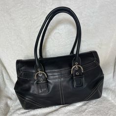 In Excellent Used Condition, Minor Signs Of Wear, Sliver Tone Hardware 16 X 9 Inches 2024 Clothes, Coach Leather Bag, Coach Leather, Coach Bags, Shoulder Bags, Leather Bag, Bag Lady, Purse, Fashion Inspo