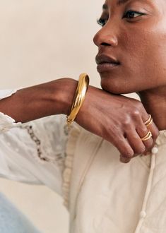 Gold-plated recycled brass bracelet;Height: 1.5 cm / 0.39 in;Inside dimensions of bracelet: 5.2 cm / 1.9 in Sezane Jewelry, Bracelet Art, 18k Gold Bracelet, Brass Bracelet, Fall Collection, Gemstone Bracelets, Parisian Style, Arm Band, Art Direction