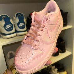 Nike Dunk Low Size - 5.5y New Nike Air High Tops, Kids Running Shoes, 95 Nike, Nike Tennis Shoes, Swim Shoes, Basketball Sneakers, Nike Pink, Nike Dunk Low, Kids Nike