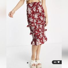 Abercrombie & Fitch Smocked Midi Skirt - Red Floral Print - Fitted - Ruffle Detail - Size S - New With Tags - Perfect For Summer/Fall Vacation Fitted Red Midi-length Bottoms, Fitted Red Midi Bottoms, Casual Red Skirt For Brunch, Red Midi-length Summer Bottoms, Red Midi Length Bottoms For Summer, Chic Red Bottoms For Brunch, Chic Red Tiered Skirt, Red Tiered Skirt Bottoms For Day Out, Red Ruched Skirt For Summer