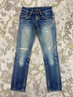 29x32 Distressed Blue Vintage Edwin Jeans Denim- JN3539  Size: 29 Actual measurement (inches): Waist - 29 Front Rise - 7.5 Hips - 37 Thigh - 9.5 Knee - 7 Leg Opening - 13 Inseam - 32 Outseam - 40 Material : Cotton  #JN3539 Distressed Medium Wash Rigid Denim Jeans, Faded Ripped Mid-rise Jeans, Rugged Fitted Blue Jeans, Blue Rugged Fitted Jeans, Fitted Rugged Blue Jeans, Mid-rise Faded Ripped Jeans, Faded Ripped Rigid Denim Jeans, Faded Ripped Denim Jeans, Rugged Ripped Medium Wash Jeans