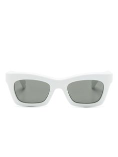 white acetate rectangle frame grey tinted lenses UV-protective lenses appliqué logo arms sculpted arms curved tips These glasses come with a protective case. Sculpted Arms, Sunglasses White, Lens Logo, Gucci Eyewear, Balenciaga Track, Rectangle Frame, Balenciaga Triple S, Fine Watches, Custom Watch