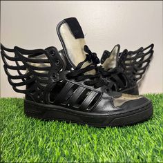 Adidas Jeremy Scott Js Wings 2.0 Cutout Black Size 9 Sneakers Shoes B26273. Used And No Box. Missing Insoles, Which Means These Also Don’t Have Size Tags. Slight Separation At Toe And Signs Of Wear. As Can Be Seen, Part Of The Shoes Are See Through And Parts On The Side Are Cutouts, Hence The Name, Making For A Very Unique Pair. Still Plenty Of Life Left, Very Rare To Find! Jeremy Scott, Black Adidas, Adidas Men, Mens Shoes Sneakers, Shoes Sneakers, Men's Shoes, Adidas, Man Shop, Sneakers