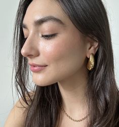 These are lightweight and waterproof! We love these statement droplet earrings for their the organic and playful shape. Style these oversized droplet earrings up for a fun night out or make them an essential part of your daily line up.
Size: 1.50" x .65" Trendy Drop Earrings As A Gift, Minimalist Long Drop Teardrop Earrings, Chic Teardrop Earrings Tarnish Resistant, Trendy Everyday Teardrop Earrings, Trendy Everyday Drop Jewelry, Modern Tarnish Resistant Teardrop Earrings, Modern Tarnish-resistant Teardrop Earrings, Trendy Teardrop Drop Earrings For Everyday, Trendy Everyday Teardrop Drop Earrings