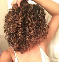 CURLY HAIR Digital Lookbook, Sanggul Modern, Hair Cuts 2017, Spiral Perm, Short Permed Hair, Bob Haircut Curly, Hair Styles 2017, Short Hairstyle