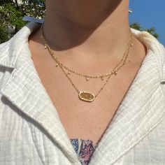 Pretty Taupe Stone Good Length Nwt Double Layered Kendra Scott Layering Necklaces, Kendra Scott Necklace Stack, Kendra Scott Necklace Layering, Kendra Scott Aesthetic, Layering Kendra Scott Necklaces, Jewelry Stack, Jewelry Kendra Scott, Necklace Combo, Accessory Inspo