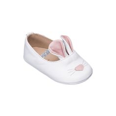 These pre-walker Baby Sleepers are heart-hopping cute and designed to keep your baby's feet cozy and comfortable. Featuring a flexible outer leather sole, they allow for natural movement and development of your baby's feet. The soft leather lining provides extra comfort and support for delicate skin. A springy silver strap adds style and ensures a secure fit, adjustable with a hook-and-loop closure. Adorned with playful bunny ears and a pink nose, these shoes are perfect for Easter or any springtime occasion. Handmade with natural materials, they are stylish, comfortable, and functional, making them a favorite for both parents and babies. Flexible outer leather sole for natural movement Soft leather lining for extra comfort Adjustable silver strap with hook-and-loop closure Playful bunny e Baby Walking Shoes, Bunny Slippers, Baby Walking, Baby Sleepers, Natural Movement, Adorable Bunny, Baby Easter, Elements Of Style, Baby Walker