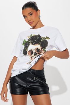 Available In White. T-Shirt Crew Neck Short Sleeve Front Screen Stretch Disclaimer: Due To The Printing Process A Difference In Saturation May Occur. Each Garment Is Unique. 100% Cotton Imported | Crown Of Roses Skull Tee Shirt in White size Small by Fashion Nova Skull Tee Shirt, Tops And Bottoms, Skull Tee, Matching Dresses, White Fashion, Graphic Tees Women, White T Shirt, Top Tee, Summer Collection