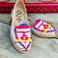 Huarache Multicolor Mexican Sandals, Rainbow Shoes, Huarache Sandals, Closed Toe Shoes, Leather Weaving, Woven Design, Leather Shoes Woman, Flat Espadrille, Vegetable Tanned Leather