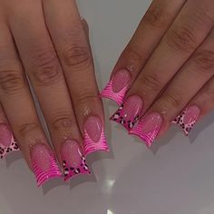 Short Duck Hot Pink Press On Nail Kit Pink Black Gold Wallpaper, Cheata Print Pink Nails, Kuromi Duck Nails, Cute Duck Nail Ideas, Pink Duck Nails French Tip, Pink Nail Sets Short, Pink Skull Nails, Thanksgiving Nail Colors Gel, Sharp Pointy Nails