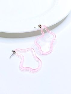 "Bay Light Pink Lucite Irregular Hoop Earrings, Transparent Hoop Earrings, Neon Hoop Earrings, Statement Hoop Earrings, Clear Hoop Earrings ◐ Size Length 42mm (1.65\" inches) Width 33mm (1.30\" inches) ◐ Also Available in Other Colors Clear https://www.etsy.com/listing/812185588 Neon Green https://www.etsy.com/listing/812189446 ◐ DETAILS * ByLunari designs are made from genuine High-Quality Lightweight Cellulose Acetate (non-petroleum based). * All earrings have been created using Hypo-Allergeni Statement Hoop Earrings, Cellulose Acetate, Trendy Earrings, Hypoallergenic Earrings, Delicate Jewelry, Earrings Statement, Everyday Earrings, Light Weight Earrings, Simple Jewelry