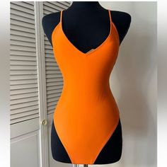 Orange Swimsuit With Tie And Ruche Bottom Nwt Sizes Available S M L Easy Tunic, Orange One Piece, Cheeky One Piece Swimsuit, Beach White Dress, Halter Bathing Suit, Bathing Suit Dress, Sleeve Swimsuit, Orange Swimsuit, High Waisted Bathing Suits