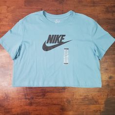 Sz X Large Nike Tee Blue Nike Light Blue Crew Neck T-shirt, Nike Blue Tops For Spring, Nike Blue Casual Shirt, Nike Casual Blue Shirt, Casual Blue Nike Shirt, Nike Blue Graphic Tee, Nike Blue Shirt For Summer, Nike Light Blue Cotton Tops, Light Blue Nike Cotton Tops