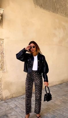 Zara Going Out Outfit, Polka Dot Leggings Outfit, Fun Trousers Outfit, Leopard Jean Jacket Outfit, Leopard Print Trousers Outfit Casual, Saturday Day Drinking Outfit, Short Winter Outfit, Leopard Pant Outfit, Outfit With Leopard Pants