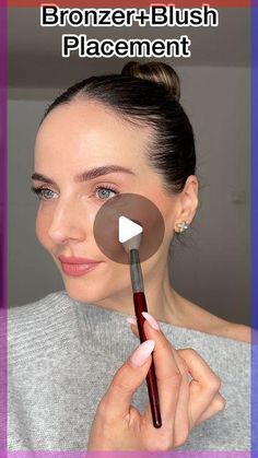 Bronzer Application Tutorial, Bronzer Makeup Tutorial, Where To Apply Blush, Bronzer Tutorial, Bronzer Tips, Bronzer Application, Blush Tutorial, How To Apply Blusher, Blush Trend