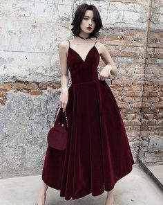 Tight Prom Dresses, Burgundy Bridesmaid, Short Prom Dresses, Quoi Porter, Chique Outfits, Occasion Dresses Wedding, Velvet Maxi Dress, Burgundy Prom Dress