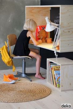 Photo Plywood Desk, Mommo Design, Bedroom Scandinavian, Designer Bedroom, Lighting Stores, Childrens Desk, Lighting Bedroom, Children Bedroom, Industrial Bedroom