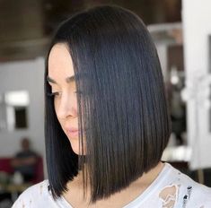 Cheveux fins et plats : voici les coiffures à adopter pour gagner visuellement en volume Long Bob Ombre, Blond Ombre, Long Bob Haircuts, Lob Haircut, Girl Haircuts, Haircuts Straight Hair, Long Bob Hairstyles, Trendy Haircuts, Long Layered Hair