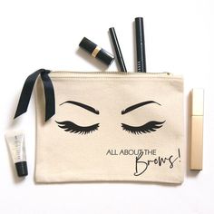 Sublimation Makeup Bag, Cricut Bag Ideas, Make Up Bag Quotes, Make Up Bags Ideas, Cricut Makeup Bag Ideas, Cricut Tote Bag Ideas, Makeup Bag Design, Handmade Teachers Day Cards