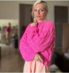 This is women's pink sweater from our new collection. Onr if three Sustainable. Eco friendly. Very trendy and stylish. Delicate wash no drier New Collection 2022, Chiffon Cover Up, Womens Pullover Sweaters, White Chiffon, Hand Knitted Sweaters, Pullover Sweater Women, Art Shirts, Knitted Jumper, Pink Sweater