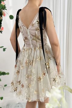 Dress With Tie Straps, Dress Stylish, Gold Sequins, Dress With Tie, Gold Star, Tea Length, Gold Stars, Above Knee, Stylish Dresses