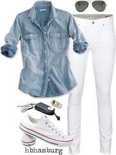 classic look. denim button up paired with white chuck taylors #style #fashion Witte Sneakers Outfit, Kemeja Denim, White Chucks, 일본 패션, Outfits With Converse, 가을 패션, Outfit Casual