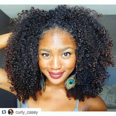 #Repost @curly_casey ・・・ Wash and go styled with @mielleorganics Avocado Moisturizing Hair Milk!  - 3day old wash and go ! #kinkychicks Twistout Styles, Health Hair, Moisturizing Hair, Hair Milk, Tumblr Hair, Wash And Go