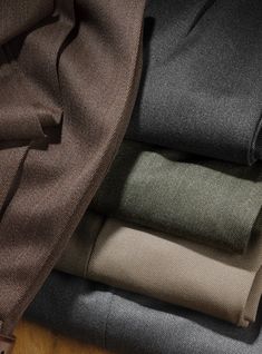 Classic Winter Pants With Belt Loops, Brown Wool Straight Pants, Wool Bottoms With Pressed Crease For Fall, Wool Dress Pants With Pockets For Fall, Straight Leg Pants For Tailoring In Winter, Winter Straight Leg Pants, Brown Wool Bottoms With Welt Pockets, Tailored Wool Bottoms For Winter, Brown Wool Pants For Winter