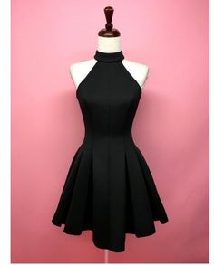 Homecoming Dress Short, Satin Homecoming Dress, Short Gowns, Black Short Dress, Grad Dresses, Note Box, Halterneck Dress