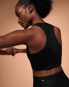 Stay comfortable and supported through every exercise in the lightweight Race Crop top. Complete with a non-padded, built-in bra for coverage and optimal airflow | On Women's Race Crop Short-Sleeve Shirt in Black/Eclipse, Size: Small. Racing, lightweight, highly breathable Running, Competition, Road Running, Marathon. Performance Running | Polyester Cropped Sports Bra With Built-in Bra For Training, Functional Workout Crop Top With Built-in Bra, Functional Crop Top With Built-in Bra For Workout, Functional Compressive Crop Top With Built-in Bra, Compressive Workout Crop Top With Built-in Bra, Compressive Racerback Crop Top For Light Exercise, Versatile Breathable Sports Bra With Medium Support, Running Tops With Medium Support And Bra Friendly, Versatile Sports Bra With Breathable Medium Support