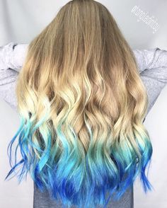 Mermaid hair💙😍   #bluehair #blue #ombre #colorombre #coloredhair #colorfulhair #fantasyhair #fantasycolors #pravanavivids #pravana #blonde #hair #blondehair #blondeombre #beautiful Blue Tips Hair, Blonde And Blue Hair, Blonde Ombre Hair, Dyed Tips, Dyed Hair Blue, Ombre Blond, Red Blonde Hair