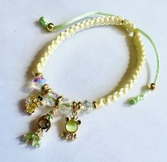 Frog Bracelet - Etsy Frog Bracelet, Princess Bracelet, Princesa Tiana, Frog Princess, Disney Bracelet, Frog Gifts, Cat Bracelet, Gray Bracelet, Rose Bracelet