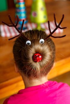 Shamrock Hair, Spirit Days, Girl Hair Dos, Baby Reindeer, Wacky Hair Days, Holiday Hair, Wacky Hair, Crazy Hair Day, Christmas Hairstyles