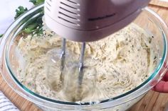 This delicious and creamy garlic butter is the perfect when making garlic bread, sautÃ©ing vegetables or to give your steak a burst of flavor! #thecarefreekitchen #garlic #butter #spread #garlicbutter Beer Batter Recipe, Baked Chicken Alfredo Pasta