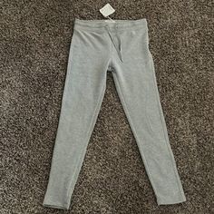 Pull&Bear Gray Joggers Pants Size Medium In New With Tags Condition. I Honor Poshmark’s Return Policy. I Do My Best To Clearly Represent My Items. Shop With Confidence! 5 Rated Posh Ambassador, Fast Shipping From A Clean Smoke Free Home! I Welcome All Question And Offers. G-Pb1 Gray Leggings For Loungewear, Loungewear Leggings With Pockets, Stretch Plain Bottoms For Loungewear, Casual Straight Leggings With Elastic Waistband, High Waist Leggings With Pockets For Loungewear, Basic Fitted Loungewear Pants, Casual Gray Leggings For Loungewear, Casual Leggings With Pockets For Loungewear, Casual High-waisted Leggings For Loungewear