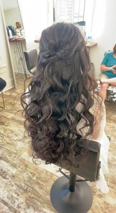 What is the best bridal hairstyle | Half up Half Down Prom Hairstyles Shoulder Length, Boho Goddess Braids, Bride Hairstyles For Long Hair, Wavy Wedding Hair, Wedding Hair Half, Simple Prom Hair, Quince Hairstyles, Long Hair Wedding Styles, Prom Hairstyles For Long Hair