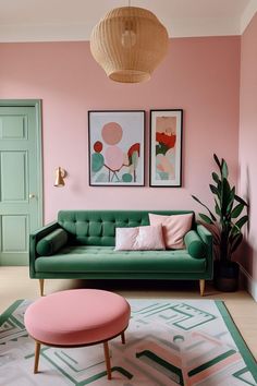 a living room with pink walls, a pink pouf, pink cushions, green couch, green door, green and pink rug, plant Room Ideas With Pink Walls, Green Sitting Room, Green And Pink Rug, Pink Living Room Walls, Dark Green Couches, Pink Living Room Ideas, Pink Pouf, Rosa Sofa, Living Room Layouts