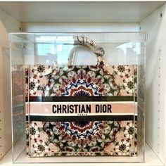 Model B 4.0 – Luxury Bag Display Luxury Bag Display, Birkin 40, Hermes Birkin 40, Dior Book, Designer Leather Handbags, Dior Book Tote, Bag Display, Storage Display, Classic Handbags