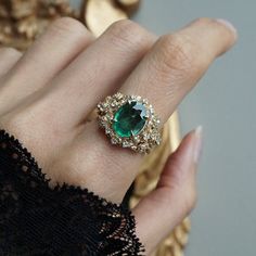 Oval Emerald Tulip Diamond Ring in 14K and 18K Gold – Tippy Taste Jewelry Girly Aesthetics, Tulip Petals, Beautiful Baubles, Fall Rings, Emerald Diamond Ring, Shiny Things, Lovely Jewellery, Baguette Diamond, Emerald Diamond