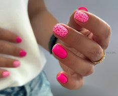 Trendy Short Gel Nails, Short Nails For Summer, Gel Ideas, Character Nails, Deco Nails, Trendy Manicure, Biab Nails, Pretty Fingers, Uñas Ideas