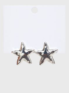 Earrings Silver-toned, star design, stud fastening Princess Polly Lower Impact 99% reclaimed zinc 1% steel For hygiene reasons, this item cannot be returned Earrings Silver Simple, Simple Silver Earrings, Stud Earrings Silver, Silver Jewelry Earrings, Stylish Phone Case, Star Design, Star Designs, Floral Dress Black, Earrings Silver