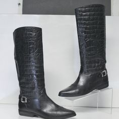 Sz 8.5. 1" Heel. Slip On. Belted Near Ankle With Silver Logo Embossed Buckle. They Don't Make Them Like They Used To! Come Right Under Knee. Fantastic Condition. Smoke Free, Fast And Discounted Shipping! Aigner Boots, Alligator Belt, Tall Boot, Etienne Aigner, Silver Logo, Tall Boots, Alligator, Slip On, Buckle