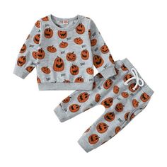 Baby girl boy crewneck sweatshirts knit sweater shirts pants set, long sleeve pullover top cute fall winter clothes outfits. Baby Halloween clothes set with cute pumpkin and bat print design, full of holiday spirit.The Halloween clothes set size for 0-3 months newborn boy girl, 3-6 months toddler boy girl, 6-12 months baby,12-18M little baby,18-24M boy girl, 2-3 years old little kid. Our clothes are made of high-quality fabrics, soft and comfortable, can keep your baby warm in this cold autumn a Halloween Kostüm Baby, Pumpkin Clothes, Toddler Winter Clothes, Baby Halloween Pumpkin, Baby Born Kleidung, Baby Boy Fall Outfits, Baby Clothes Country, Baby Halloween Outfits, Boys Fall Outfits