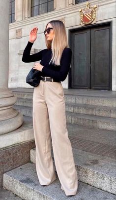 Beige Jeans Outfit, Beige Pants Outfit, Wide Leg Outfit, Legs Outfit, Leg Pants Outfit, Beige Outfit, Casual Outfit Inspiration, Beige Pants