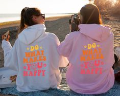 "Do What Makes You Happy Hoodie, Sunshine Hoodie, Positive Vibes Hoodie, Pastel Color Hoodie, Happy Quotes Hoodie, Funny Inspirational Hoodie ♥ We design each of our Sweatshirts/Hoodies and ship them to you with our uttermost love & passion! ♥ How to order : 1-) Please, Check and Review all Photos. 2-) Select Your Sweatshirt/Hoodie Size and Model From the \"Size\" Menu. 3-) Select Your Sweatshirt/Hoodie Color from \"Primary Color\" Menu.) 4-) Select the quantity as much as you want. 5-) Click ADD TO CART. You can go back to add more product color for your family members anytime you want, or you can complete the checkout process. 6-) Please click the \"Proceed to Check Out\" button 7-) Finally, your products will be ready to ship 1-3 Business Days Please do not hesitate to contact me. I'm r Vsco Hoodies, Girl Shirt Design, Preppy Designs, Happy Hoodie, Vsco Hoodie, Positive Hoodie, Aesthetic Sweatshirt, Sweatshirt Aesthetic, Brown Hoodie