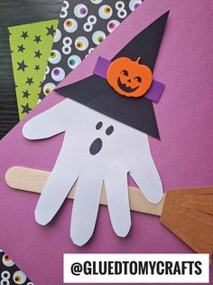 a paper cut out of a ghost with a pumpkin on it's head and the words gluetomycrafts