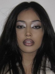 Makeup Looks From 2007, 2004 Makeup Style, Makeup Looks From 2008, Makeup Looks From 2011, 2010 Makeup Trends, 2012 Makeup Style, Makeup Looks From 2009, 2007s Makeup, 2002 Makeup Trends