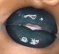 Lip References, Black Lipgloss, Unique Lipstick Colors, Glossy Lips Makeup, Birthday 21st, Eye Makeup Images, Lip Combos, Lip Tutorial